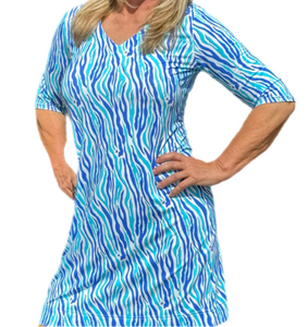 Lulu B Blue Zebra V-Neck Travel Dress