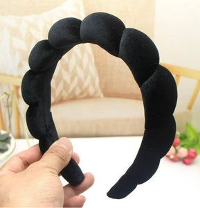 Scalloped Velvet Black Headband